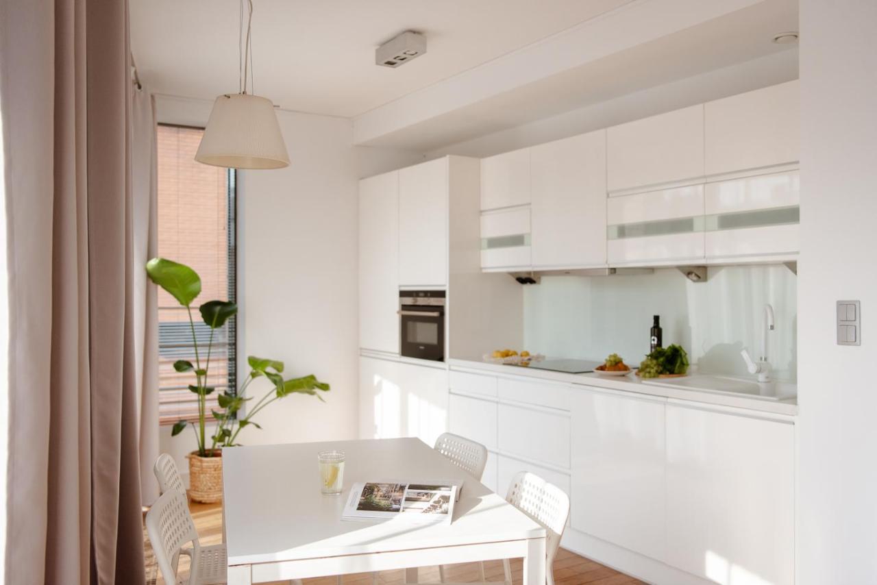 Spacious Apartment Close To Main Station / Galeria Krakowska Eksteriør billede