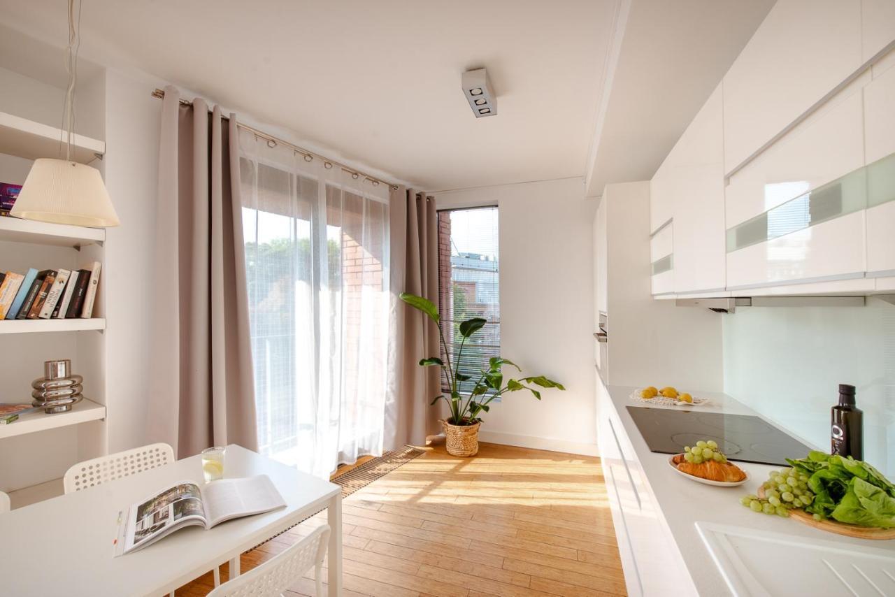 Spacious Apartment Close To Main Station / Galeria Krakowska Eksteriør billede